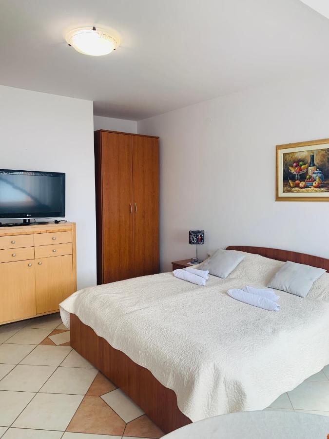 Apartment Villa Ana オパティヤ エクステリア 写真