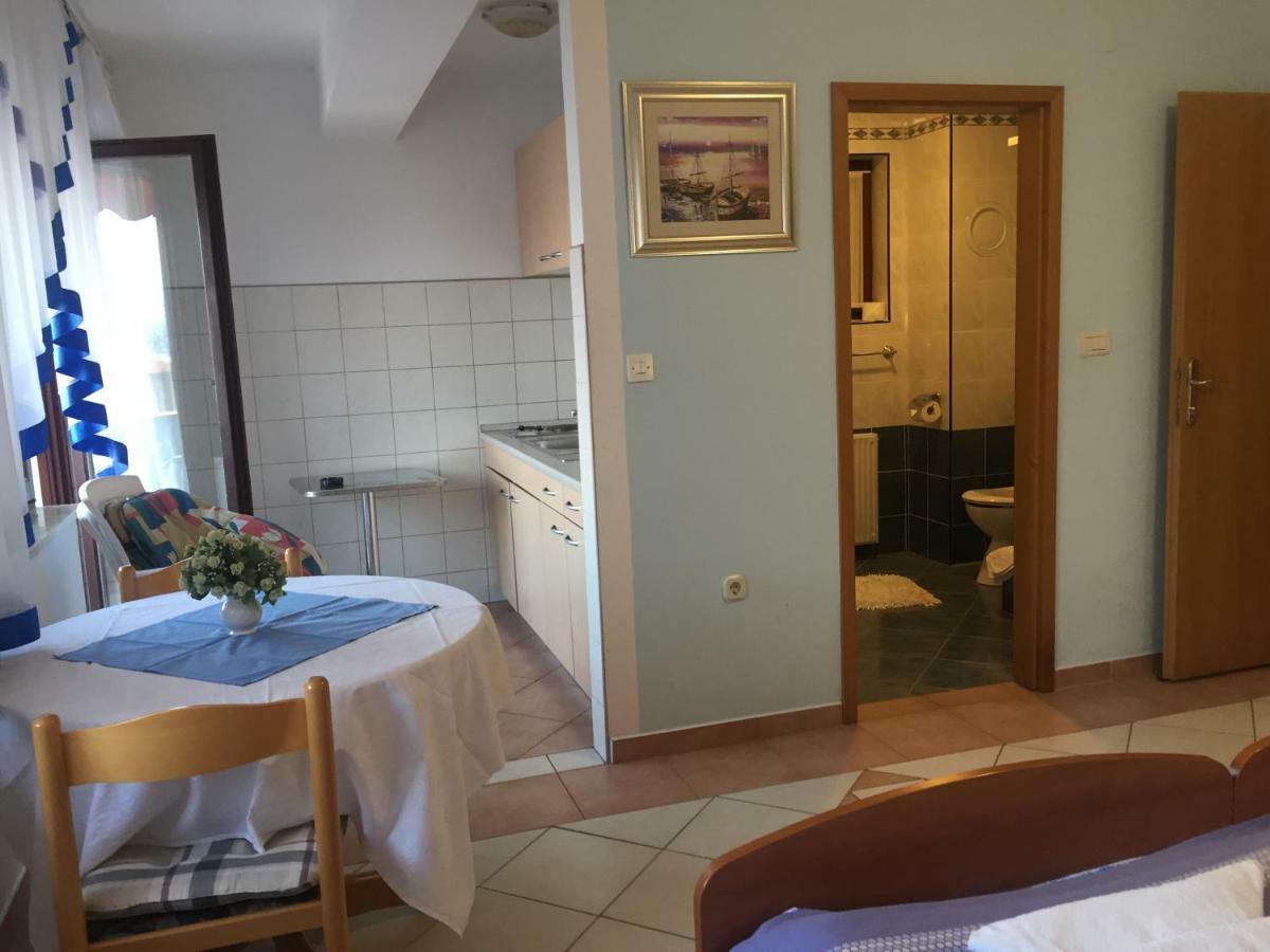 Apartment Villa Ana オパティヤ エクステリア 写真