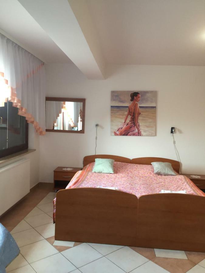 Apartment Villa Ana オパティヤ エクステリア 写真