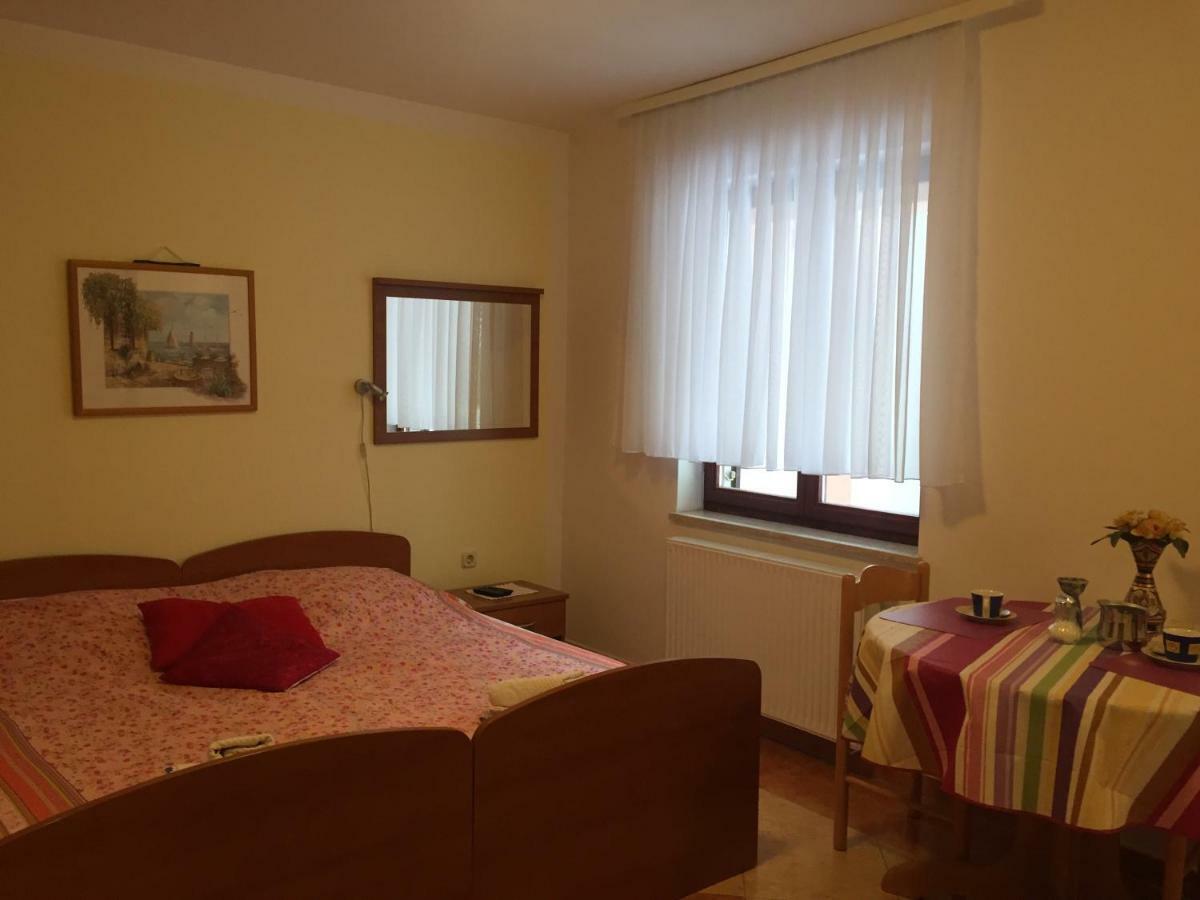 Apartment Villa Ana オパティヤ エクステリア 写真