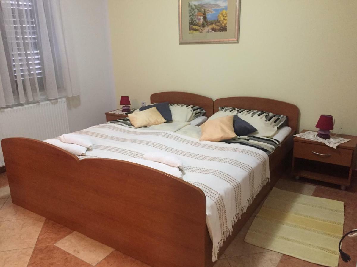 Apartment Villa Ana オパティヤ エクステリア 写真